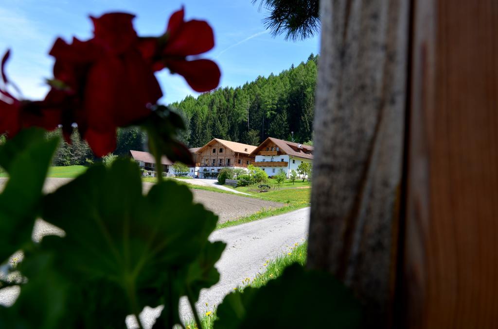 Weliserhof Brunico Eksteriør bilde