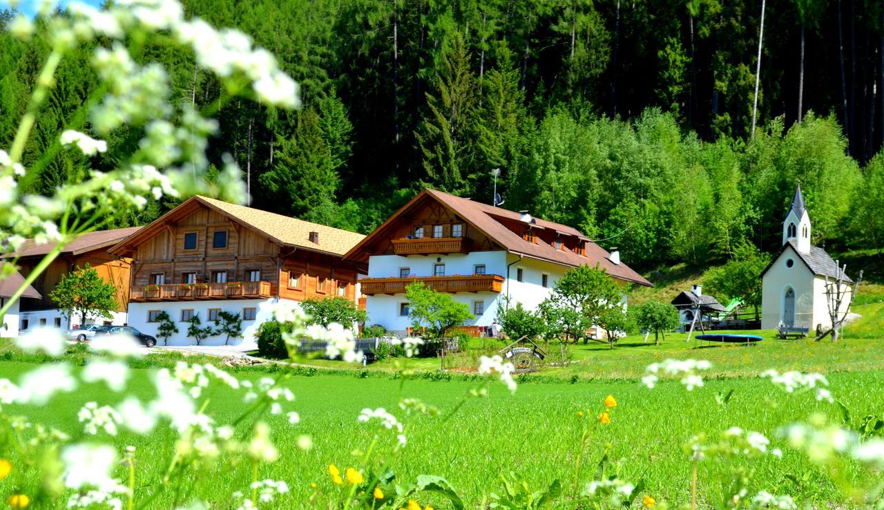Weliserhof Brunico Eksteriør bilde